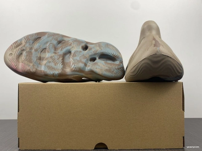 Adidas GY3969 Yeezy Foam Runner 0809